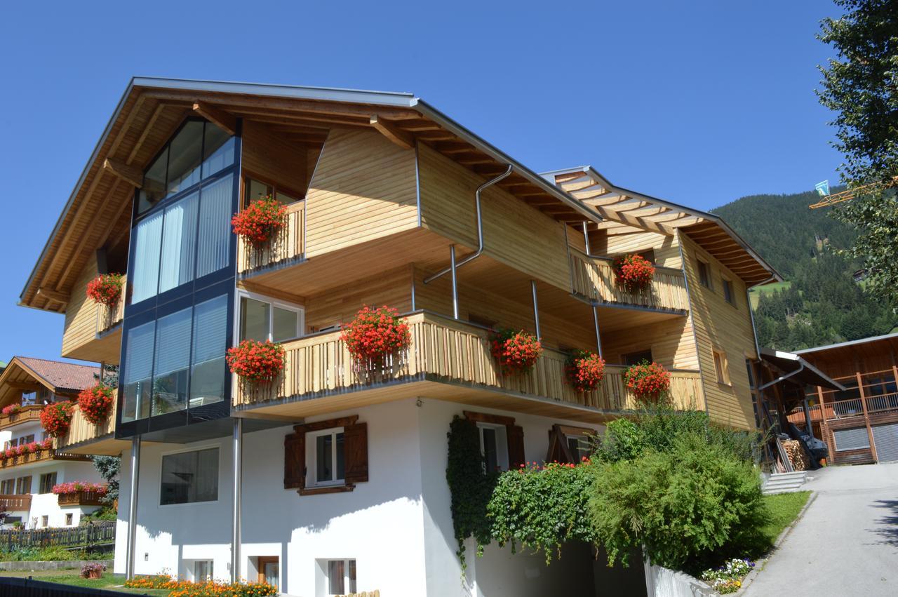 Apartments Bachmann Innichen Buitenkant foto